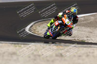 media/Jun-07-2025-TrackDaz (Sat) [[4413525952]]/A Group/12pm (Turn 2)/